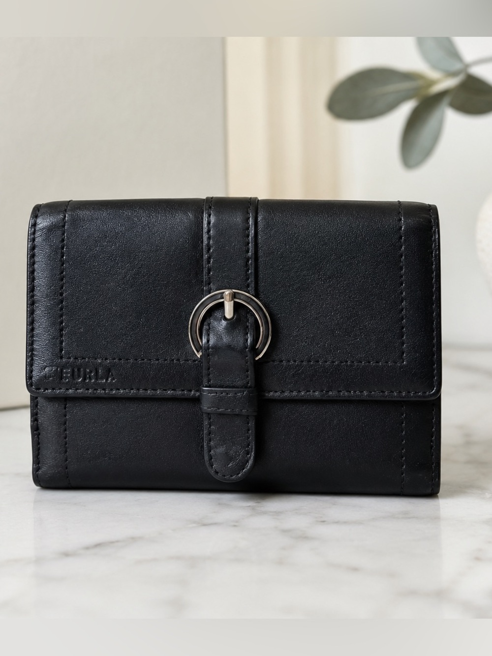 Vintage Furla Black Genuine Leather Bifold Wallet Silver Ring Hardware